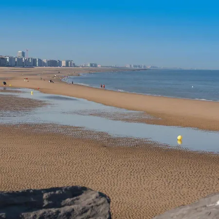 Apartment Residentie Golfslag By Interhome Ostende